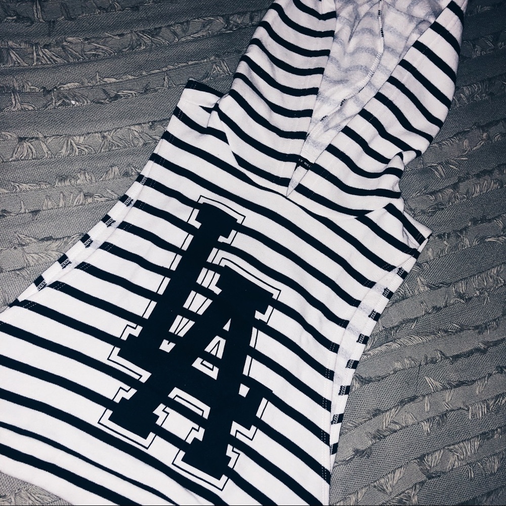 Stripped “LA” Top with Hoodie (Pink Woman)
